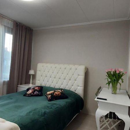 Cozy Room In Host House Near Rotterdam Maassluis Exterior photo